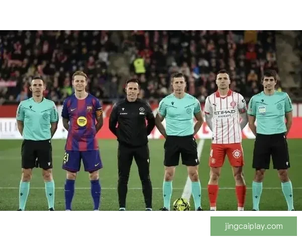 巴萨遭裁判偏袒马竞球员脚踝受伤未被罚 皇马队长妻子怒批裁判失误